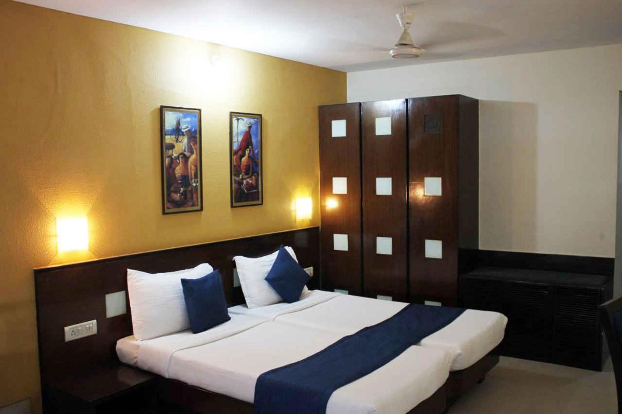 Sukh Hotel - Juhu Mumbai Eksteriør bilde