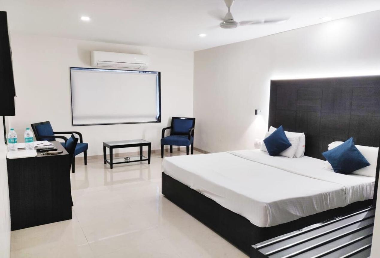 Sukh Hotel - Juhu Mumbai Eksteriør bilde