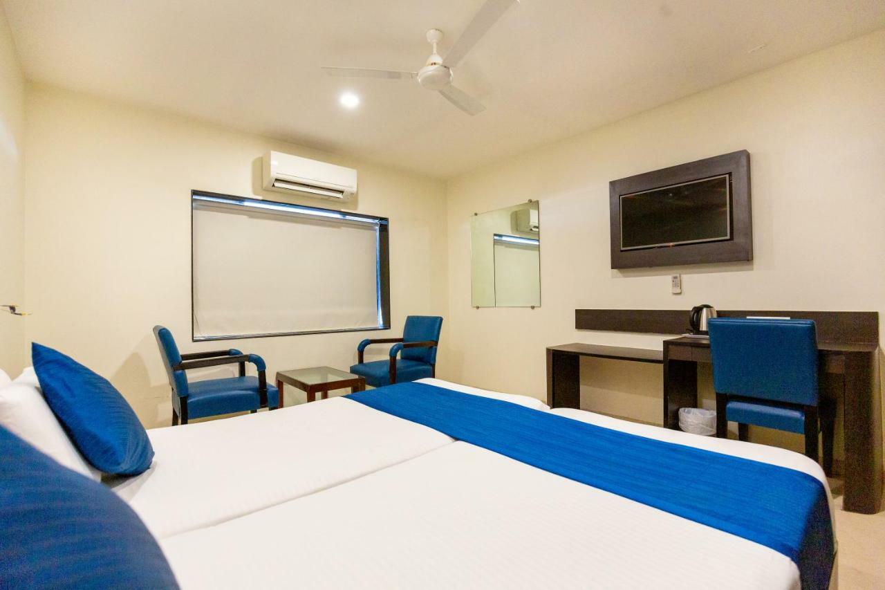Sukh Hotel - Juhu Mumbai Eksteriør bilde