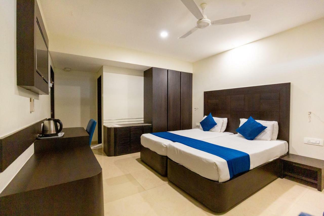 Sukh Hotel - Juhu Mumbai Eksteriør bilde