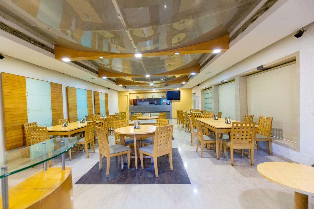 Sukh Hotel - Juhu Mumbai Eksteriør bilde