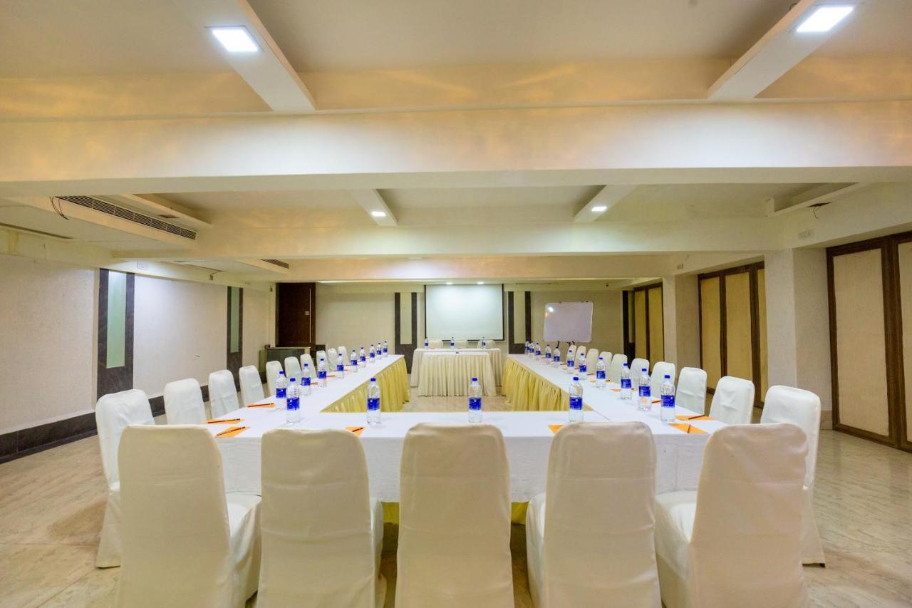 Sukh Hotel - Juhu Mumbai Eksteriør bilde