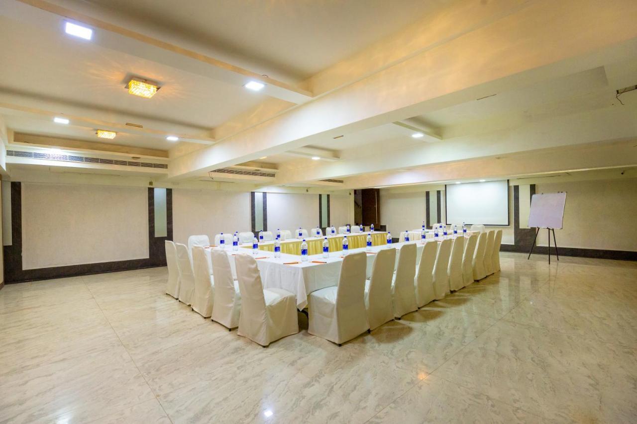 Sukh Hotel - Juhu Mumbai Eksteriør bilde